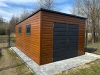 domek narzędziowy jednospadowy złoty dąb z bramą dwuskrzydłowa