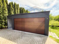 Garaż blaszany jednospadowy 5,8x6 grafit brama segmentowa orzech - obrazek 4
