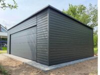garaż blaszany grafit jednospadowy z bramą segmentową grafit 7x 5
